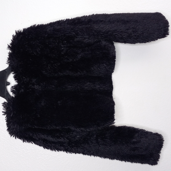 Shane Lee Inc sz L  black cropped fuzzy jacket coat. - Picture 4 of 5